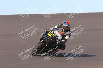 media/Sep-11-2022-SoCal Trackdays (Sun) [[81b7e951af]]/Bowl (820am)/